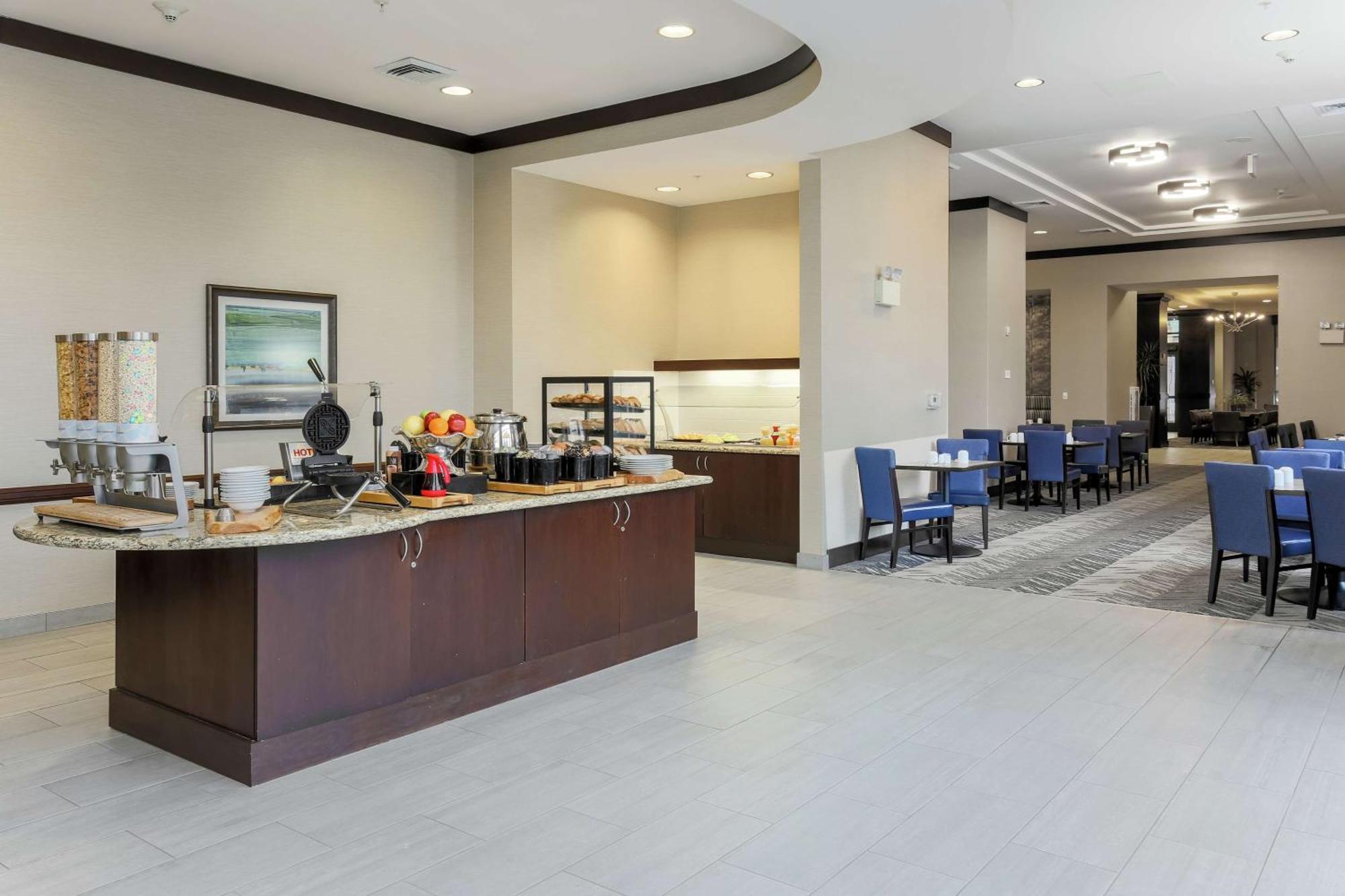 Hilton Garden Inn Shirlington Arlington Dış mekan fotoğraf