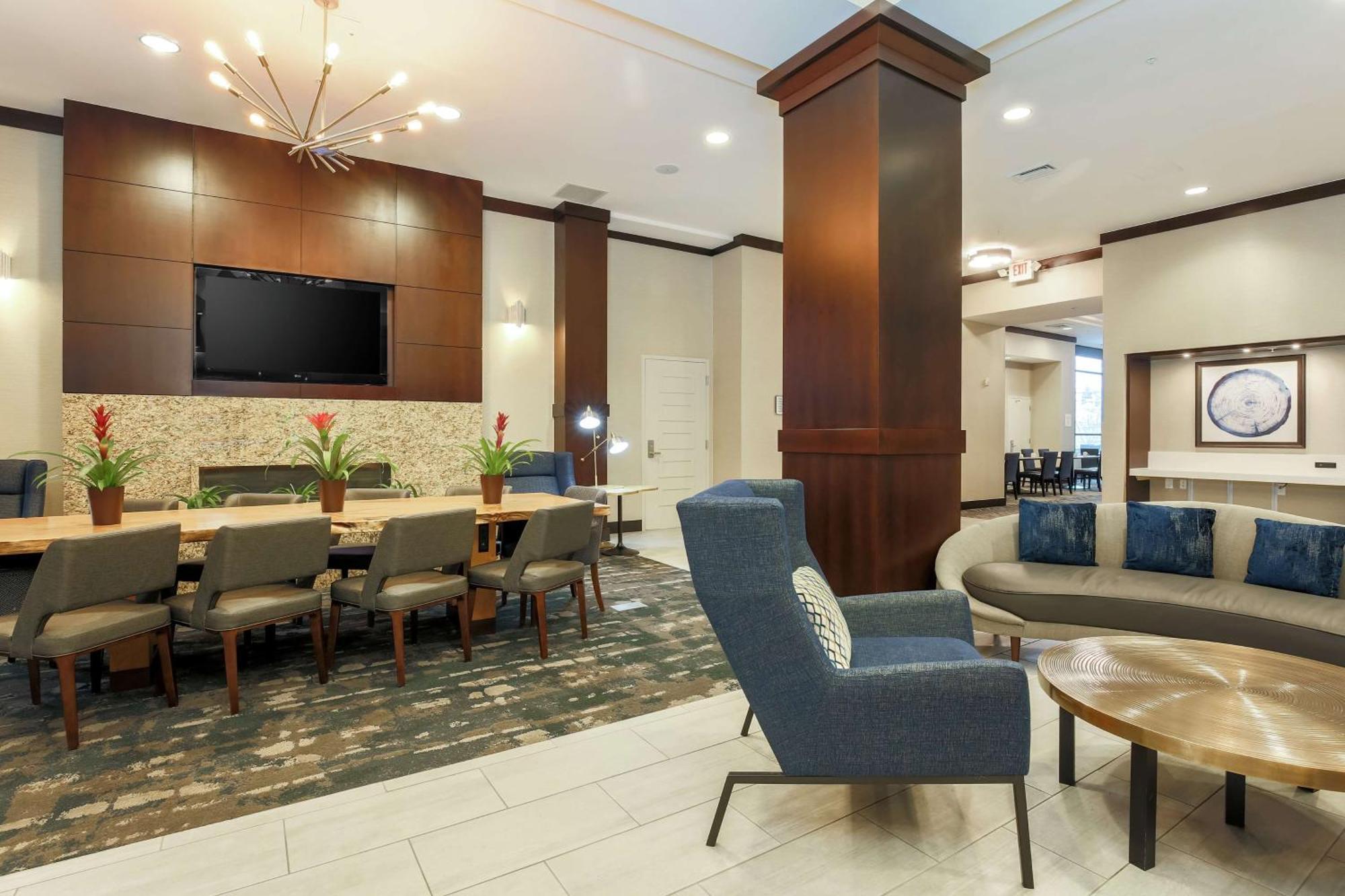Hilton Garden Inn Shirlington Arlington Dış mekan fotoğraf