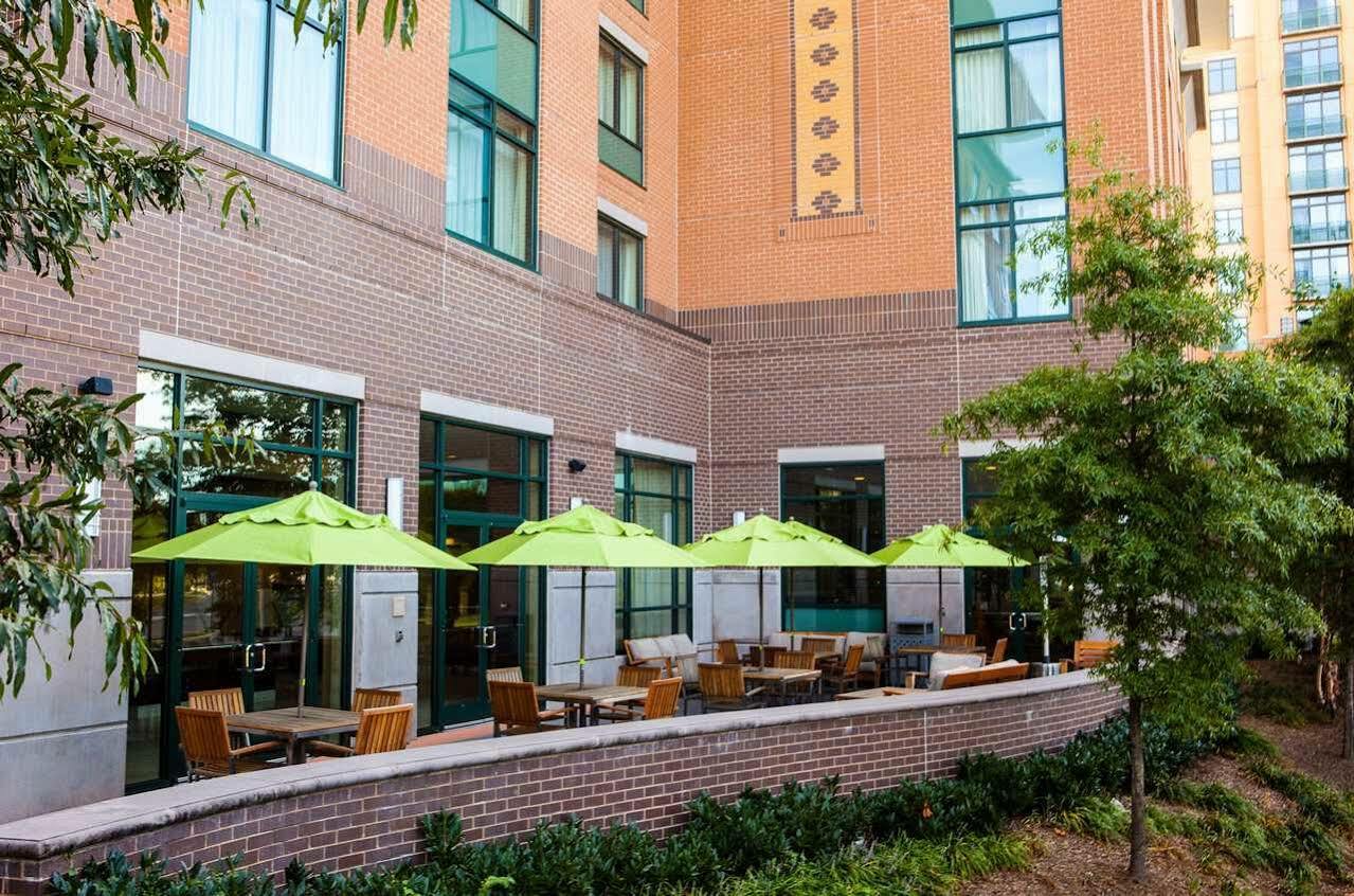 Hilton Garden Inn Shirlington Arlington Dış mekan fotoğraf